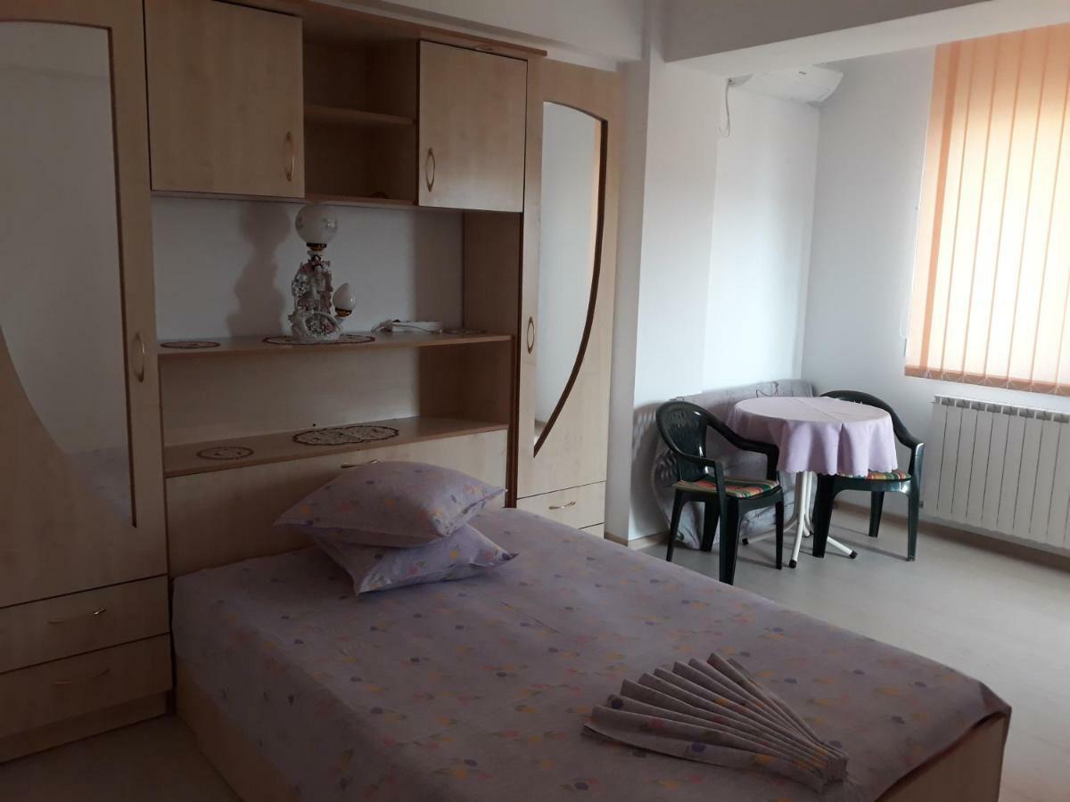 Apartament 3 Camere Constanta Bagian luar foto